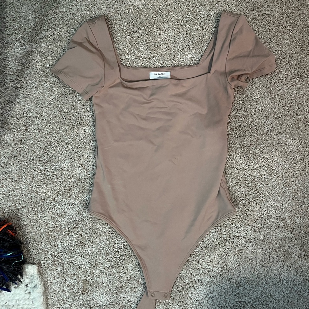 Babaton Contour Crew Short Sleeve Bodysuit